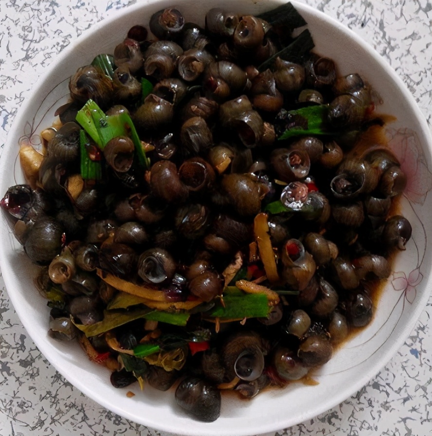 饭店员工透露饭店中最脏的4道菜,餐馆里最脏的4道菜