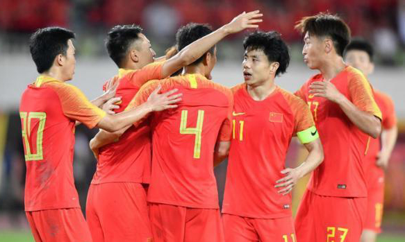 国足何去何从谁能扭转乾坤,国足0-6惨败后的思考