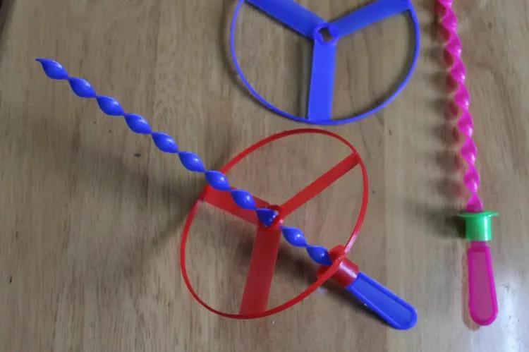 童年这些玩具你还认识吗,这6种童年的玩具你小时候买过吗