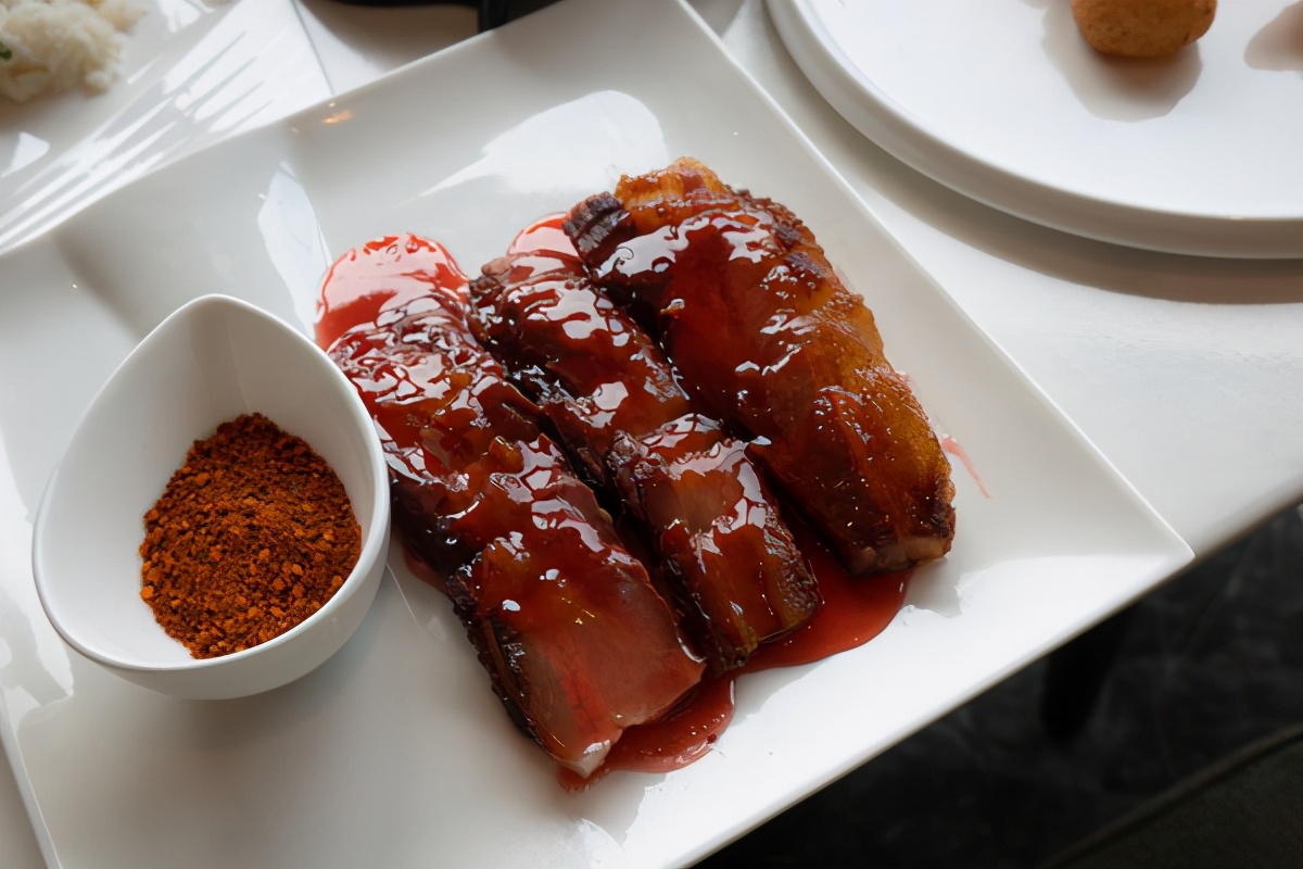 峨眉山艾美温泉酒店,峨眉山市艾美酒店效果图