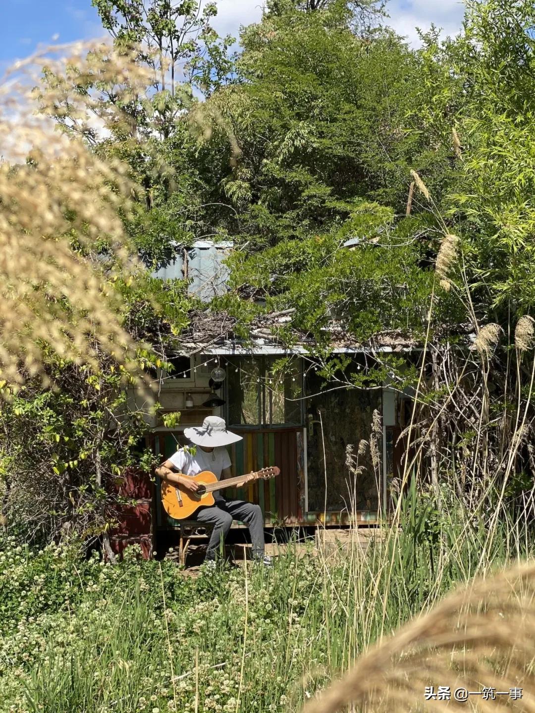 乔小刀：“半路出家”的设计师，和他的109栋奇怪房子