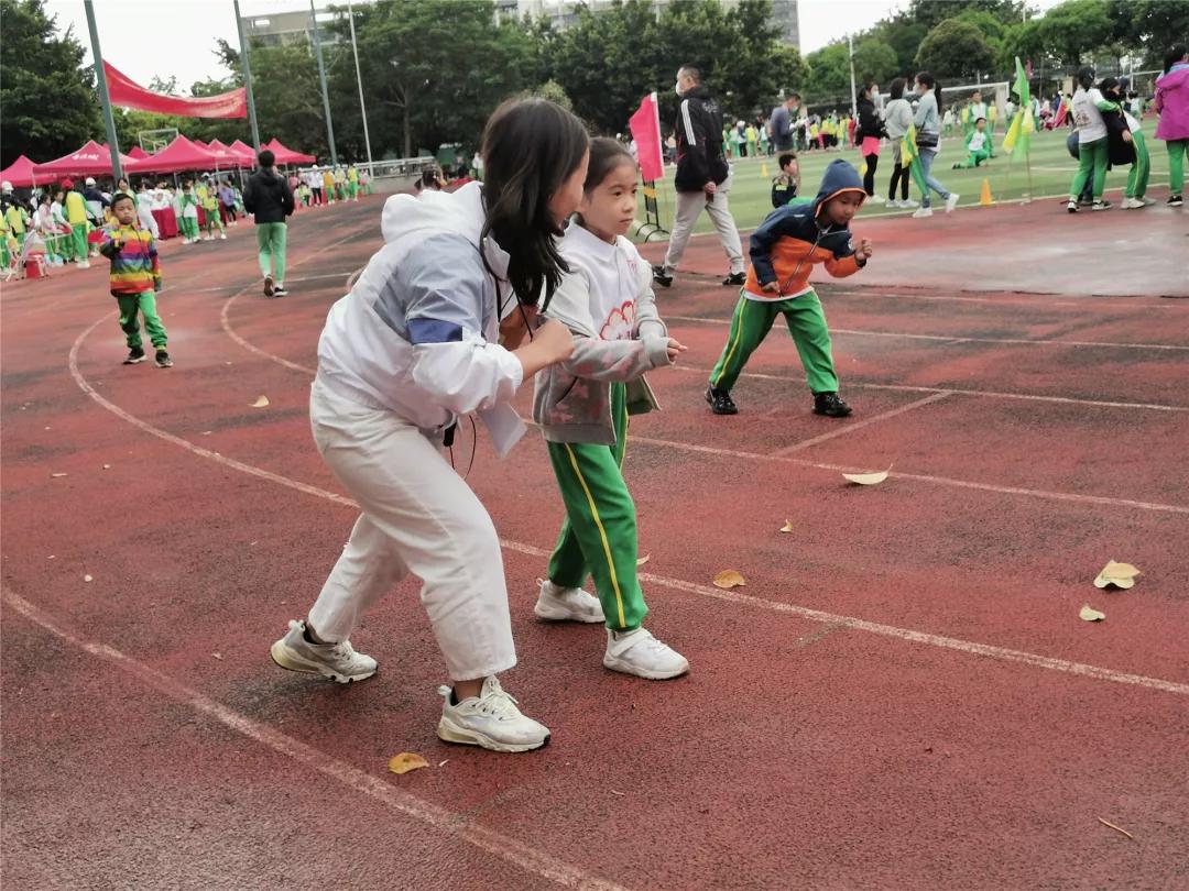 龙腾虎跃展英姿,龙腾虎跃展宏图