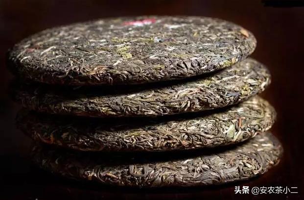 怎样辨别生普洱茶饼的好坏,如何辨别小青柑普洱茶的好坏