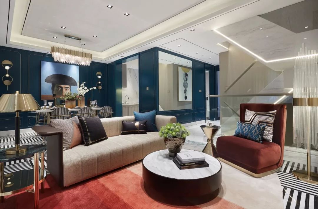 别墅楼梯踏步地毯装修效果图,现代别墅楼梯装修效果图大全