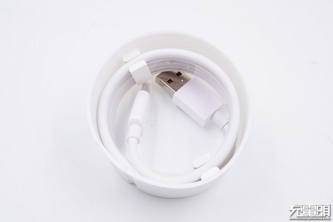 OPPO65W超级闪充数据线,oppo65w原装超级闪充充电器