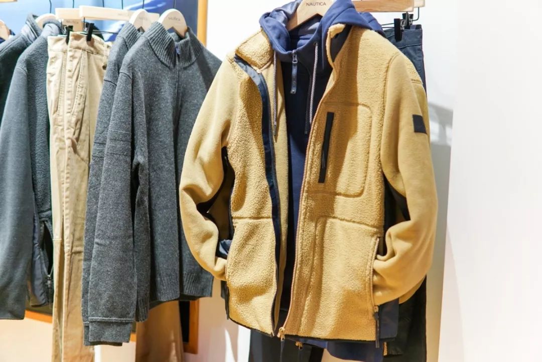 现代年轻人消费观只买吃的,当代年轻人消费观太真实了