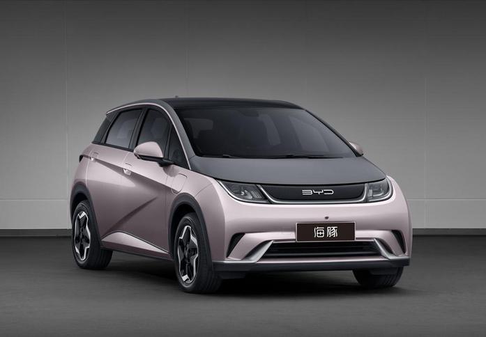 比亚迪海豚70kw和130kw哪个更实用,比亚迪纯电新车海豚