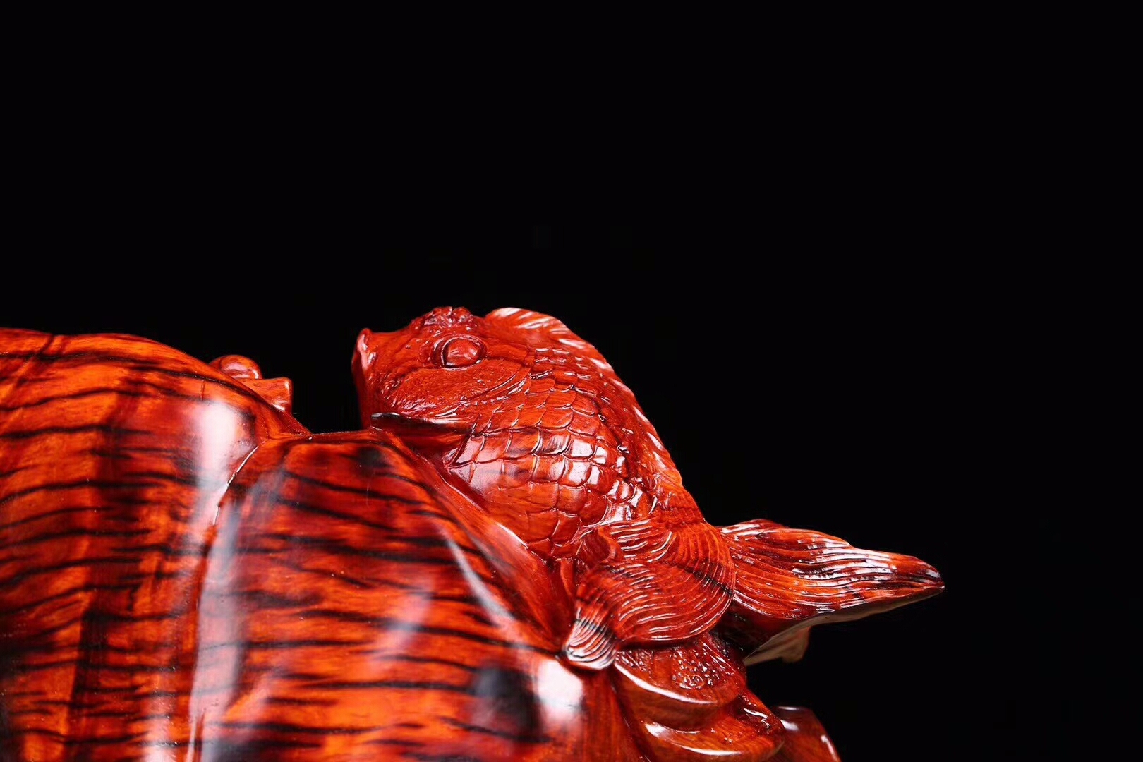 哪些木雕把件值得把玩,最简单的木雕小件