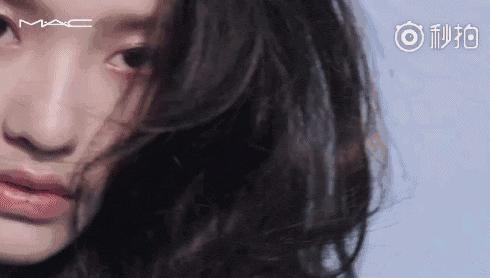 他大概是娱乐圈唯一靠小红书翻身的女明星