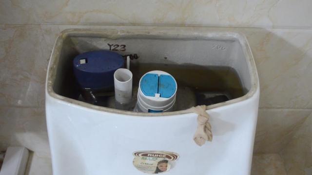 肥皂掉马桶堵了怎么快速溶解肥皂,家里肥皂还到处乱放吗