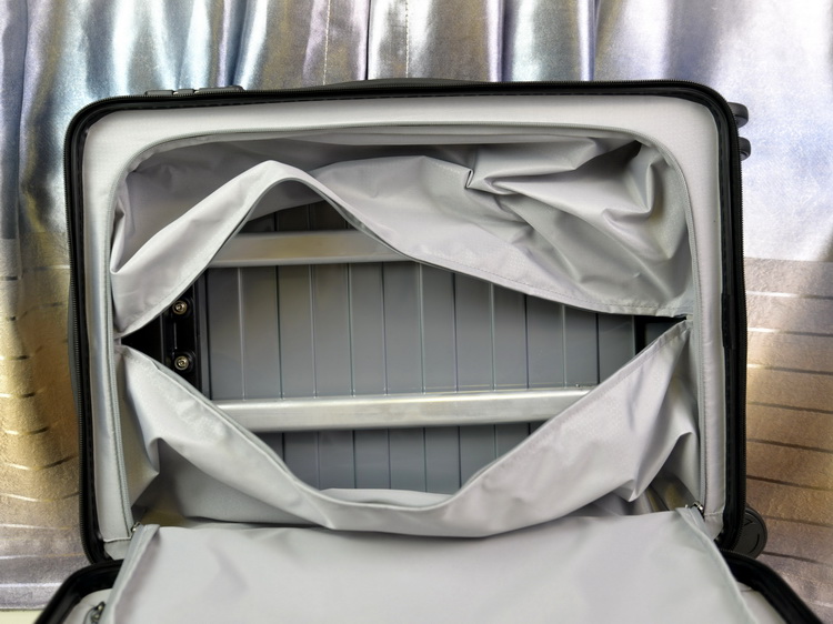 90分七道杠旅行箱体验：商旅两用，推拉更轻松