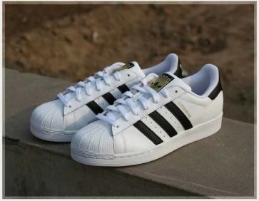 adidas十大潮鞋,adidas鞋子推荐三条红杠