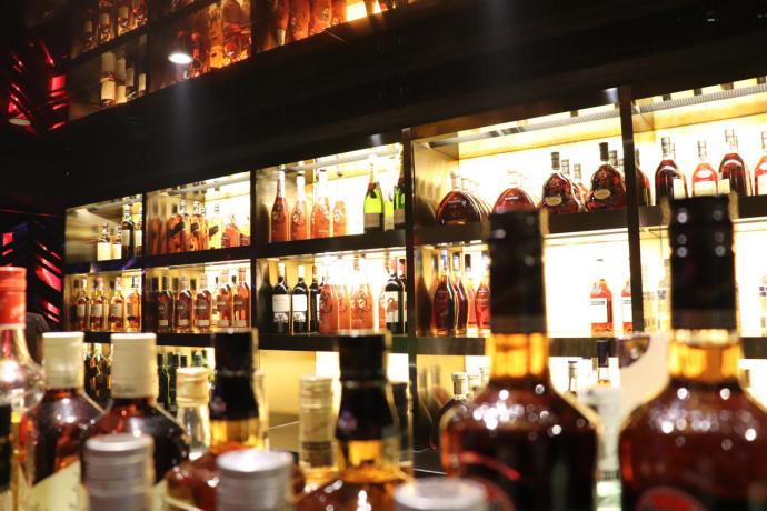 厦门mtlivehouse酒吧,厦门最嗨电音酒吧