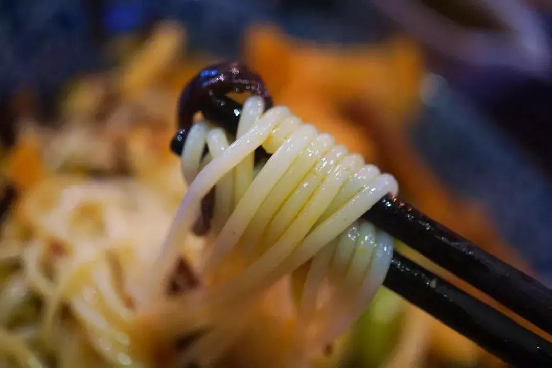 正宗湖南米粉粗粉酸辣粉,湖南米粉广西螺蛳粉