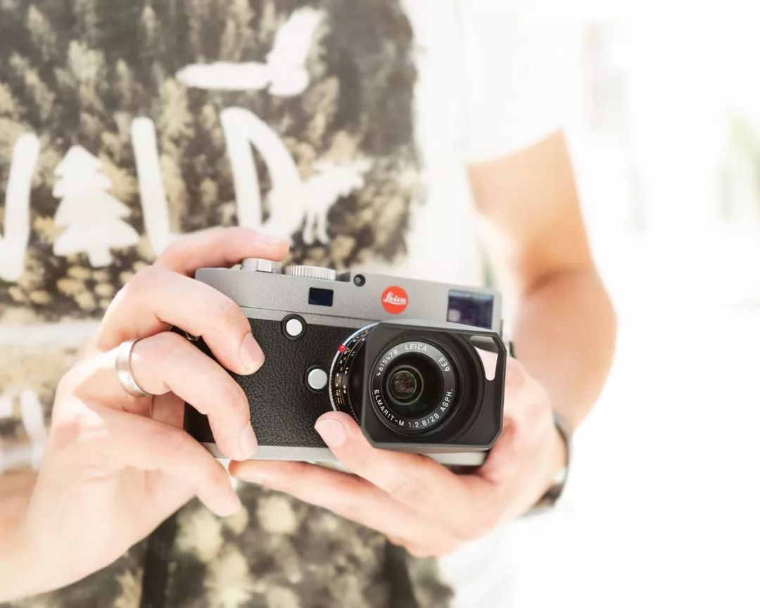 徕卡m-e和徕卡m9哪个好,徕卡m系列最好的相机