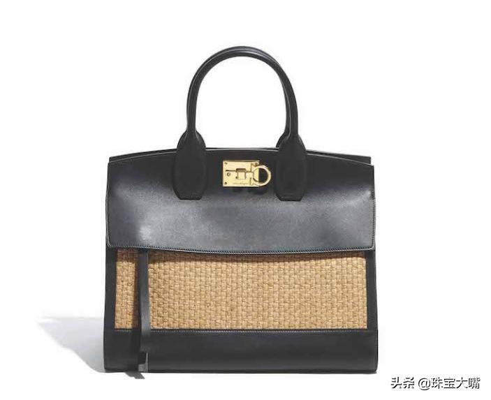 编织2022年最火的复古包包教程 (手工编织的复古包搭配)