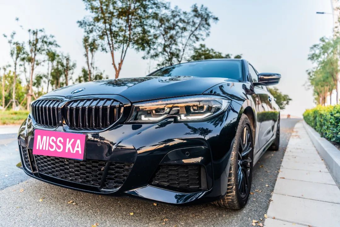 宝马325li实际油耗多少,宝马325li曜夜运动版油耗