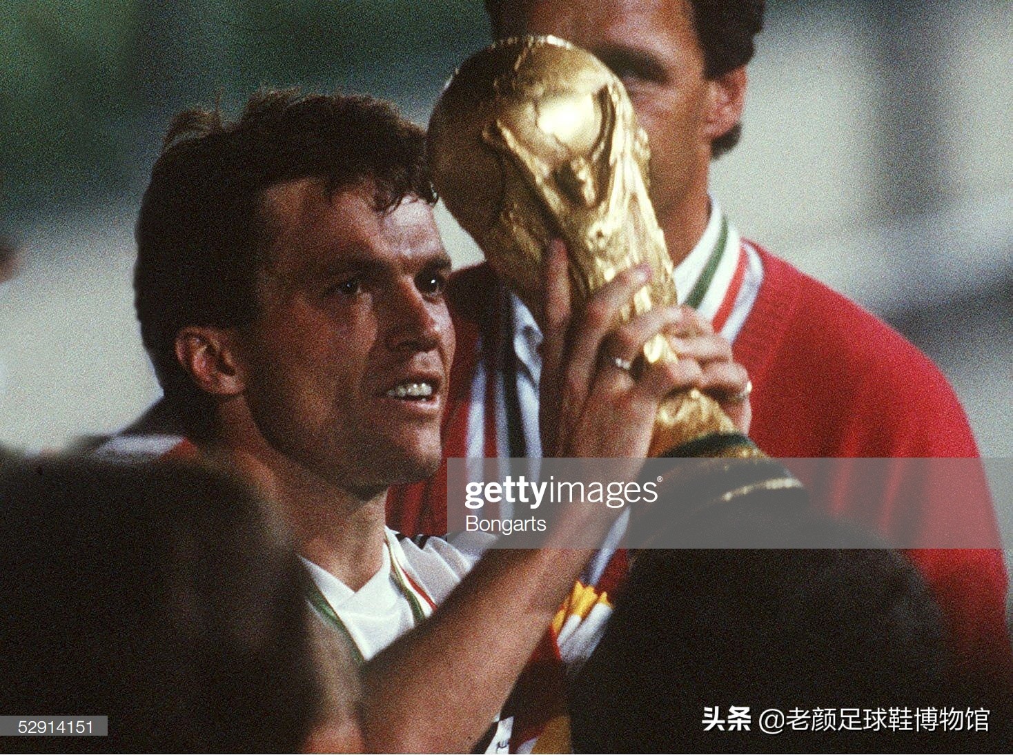 首位蝉联世界足球先生,历届世界足球先生前10名球员