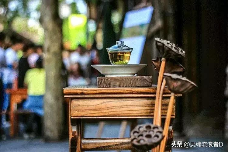 秋天是好闻的桂花香,桂花香才是秋天的灵魂