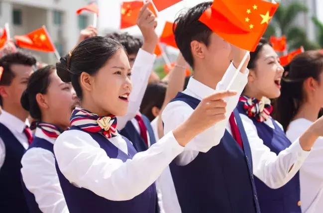 全国各大高校快闪视频,深大首次惊现百人快闪