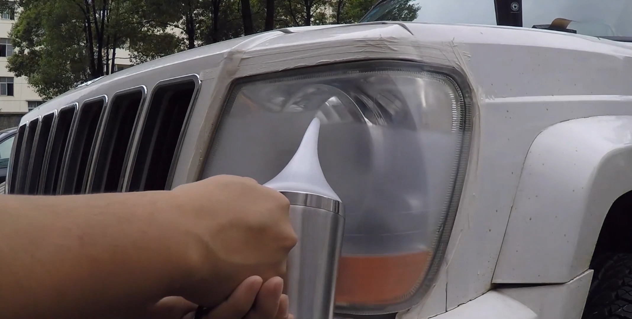 汽车大灯有裂痕可以修复吗,汽车大灯修复翻新视频