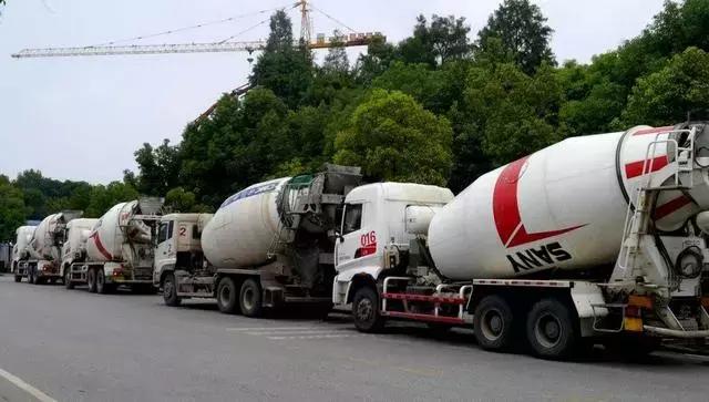 混凝土车工资,搅拌车司机工资一般多少钱