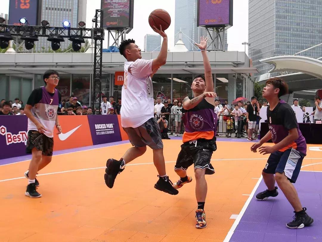 大鲨鱼罗汉琛、施宇晨出战，张兆旭解说，这是场什么比赛？