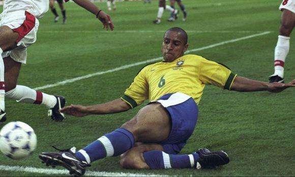 足球极致防守集锦马尔蒂尼,马尔蒂尼足球集锦