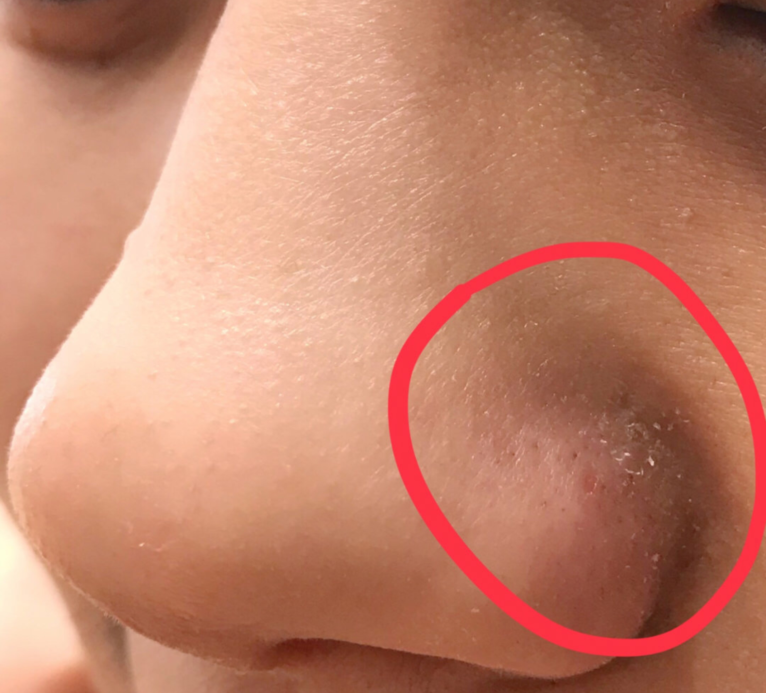 化妆小技巧告别脱妆烦恼,夏天化妆出油出汗脱妆就这么做