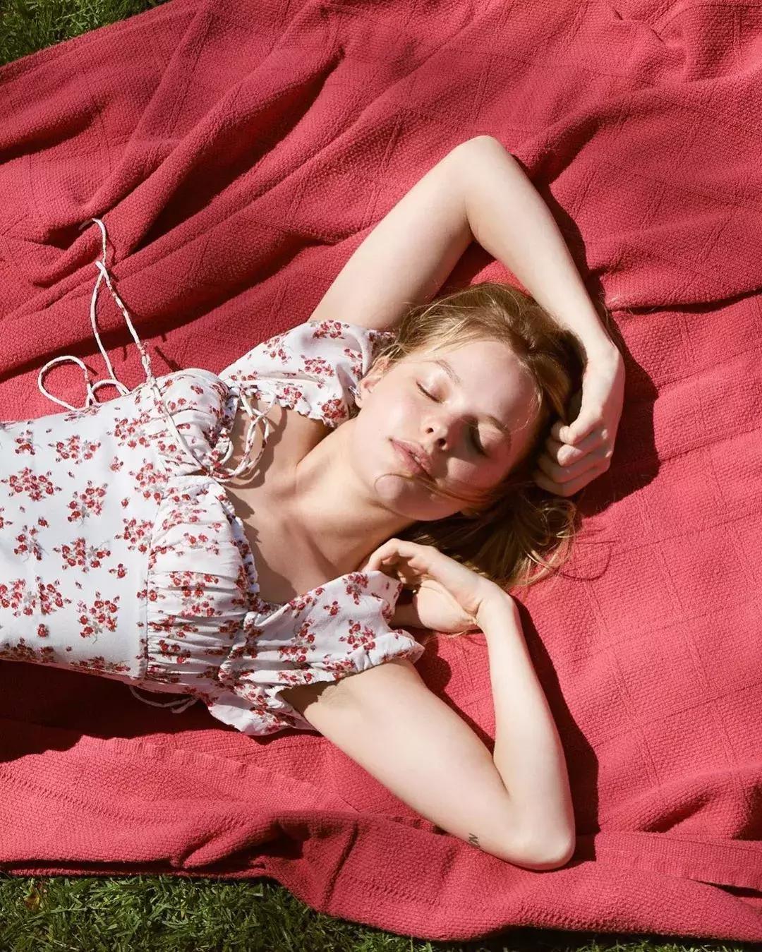 每次穿衣服感觉特别厚重,每次穿衣服的时候都觉得难受