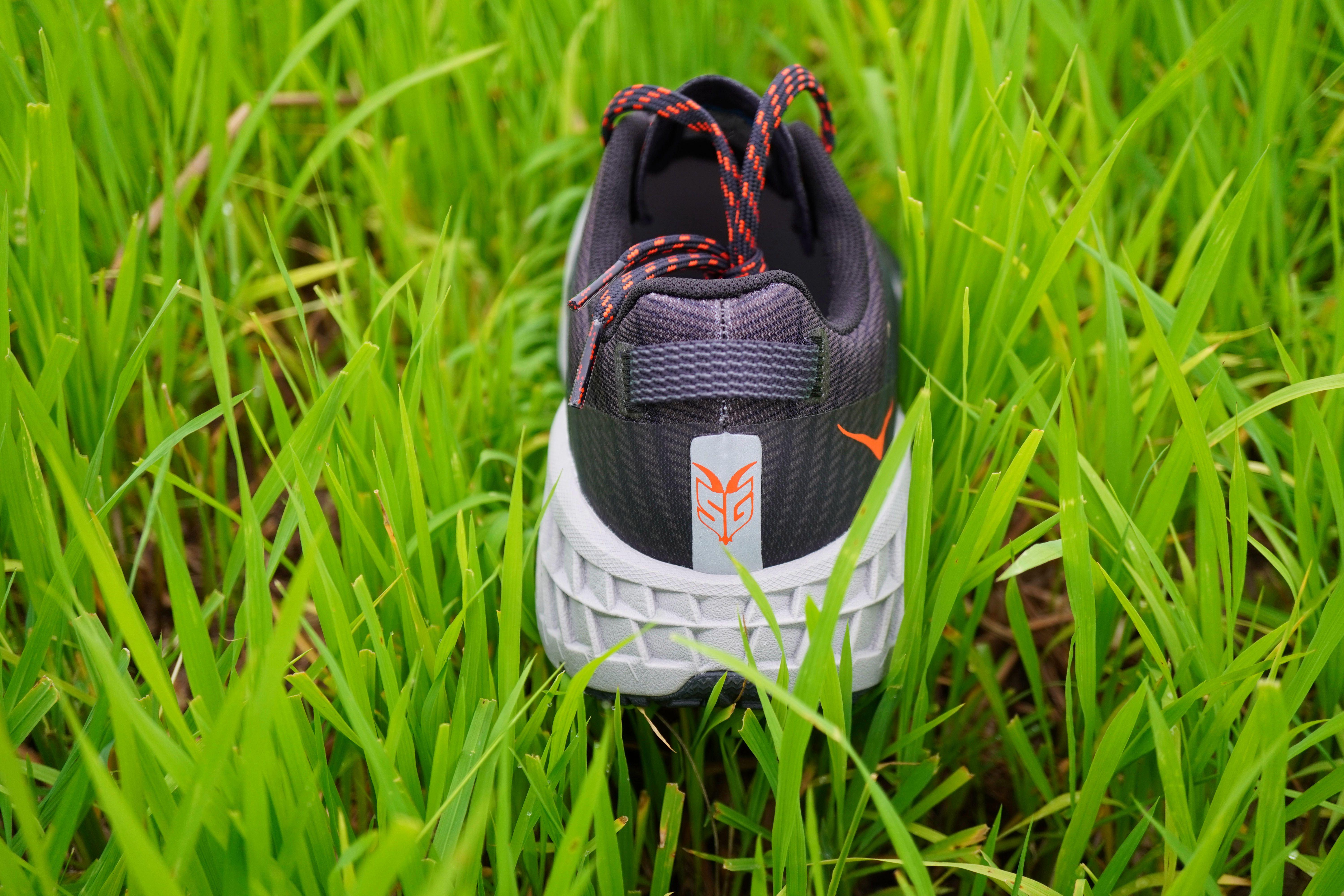 飞速羚羊4跑鞋祥云版,飞速羚羊4代跑鞋适合公路跑吗