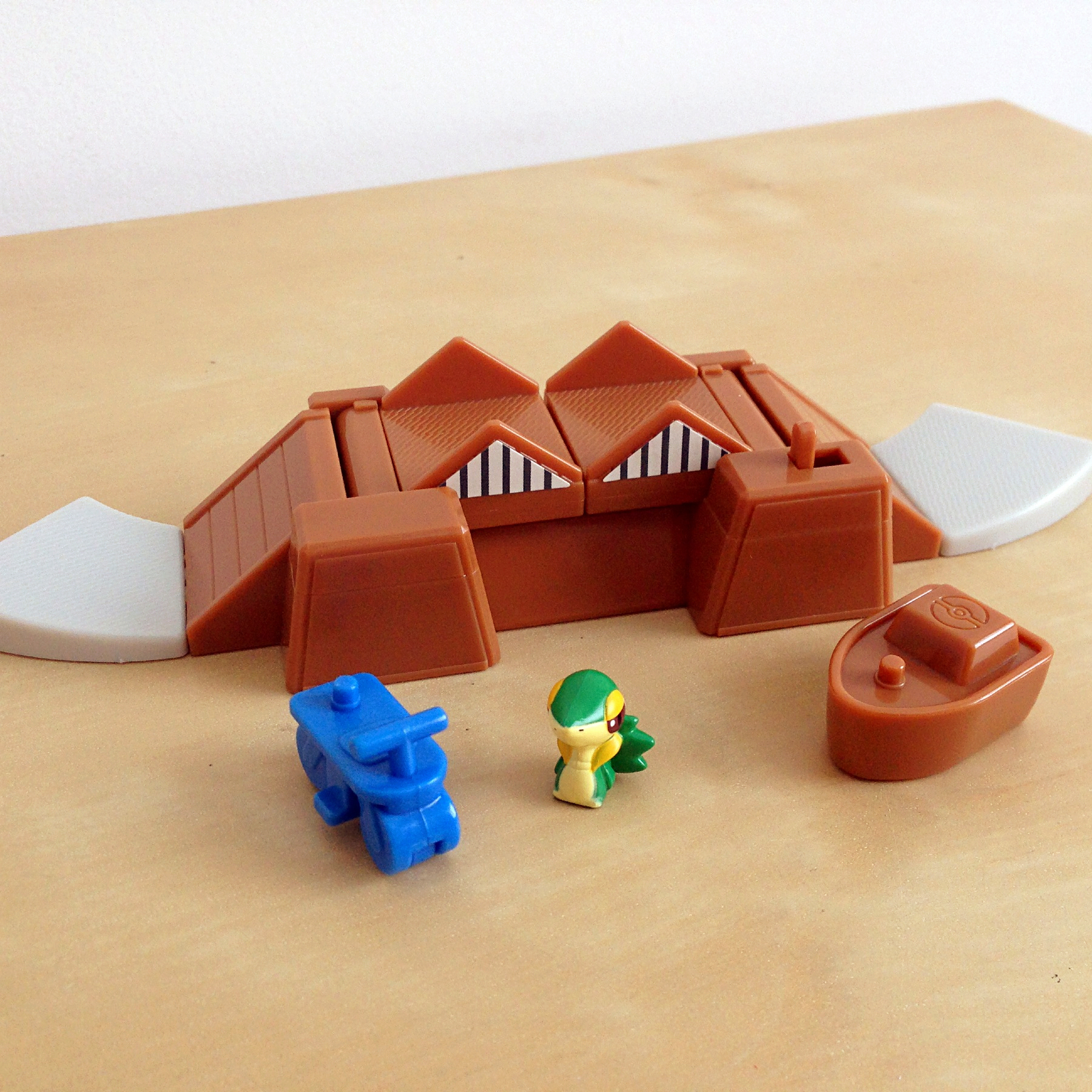 宝可梦万代盒子,万代宝可梦系列值得玩吗