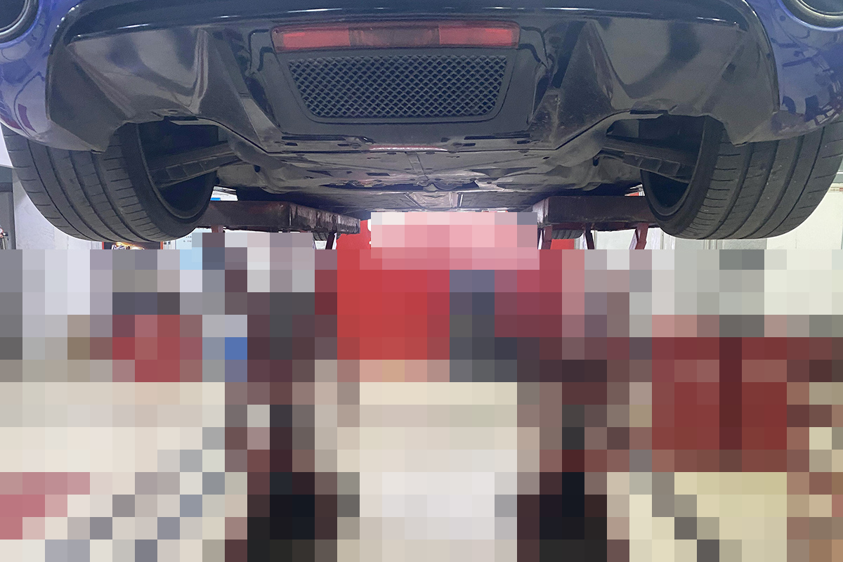 奥迪r808年敞篷二手,奥迪r8的真实视频