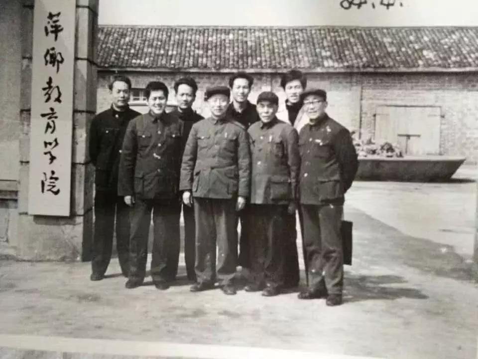 这个秋天，我们在萍乡学院等你