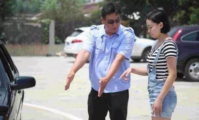 新手上路胆小不敢加速怎么办,怎样才能克服学车的恐惧