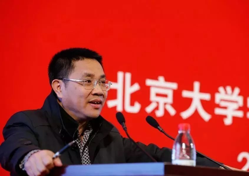 抛弃“铁饭碗”，养猪年入18亿，解密北大才子的另类创业路