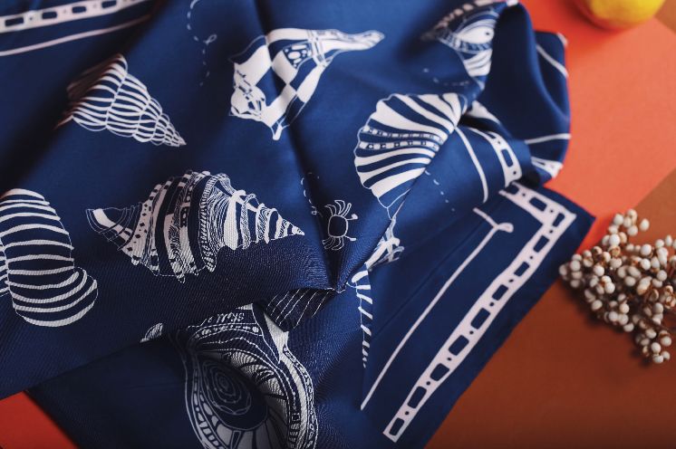 蓝色系单品look,蓝色好看的单品