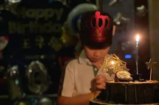 王子豪是不是王宝强亲生的,王子豪是王宝强的亲生儿子吗