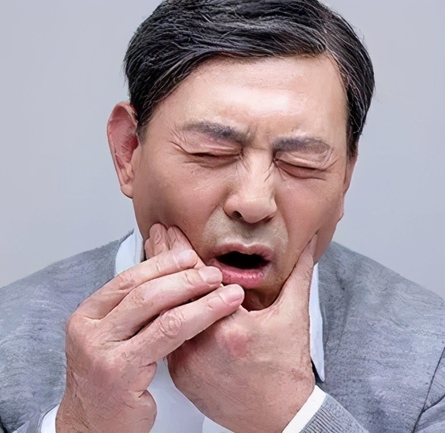 溃疡癌变有哪些症状,溃疡有一定的癌变几率