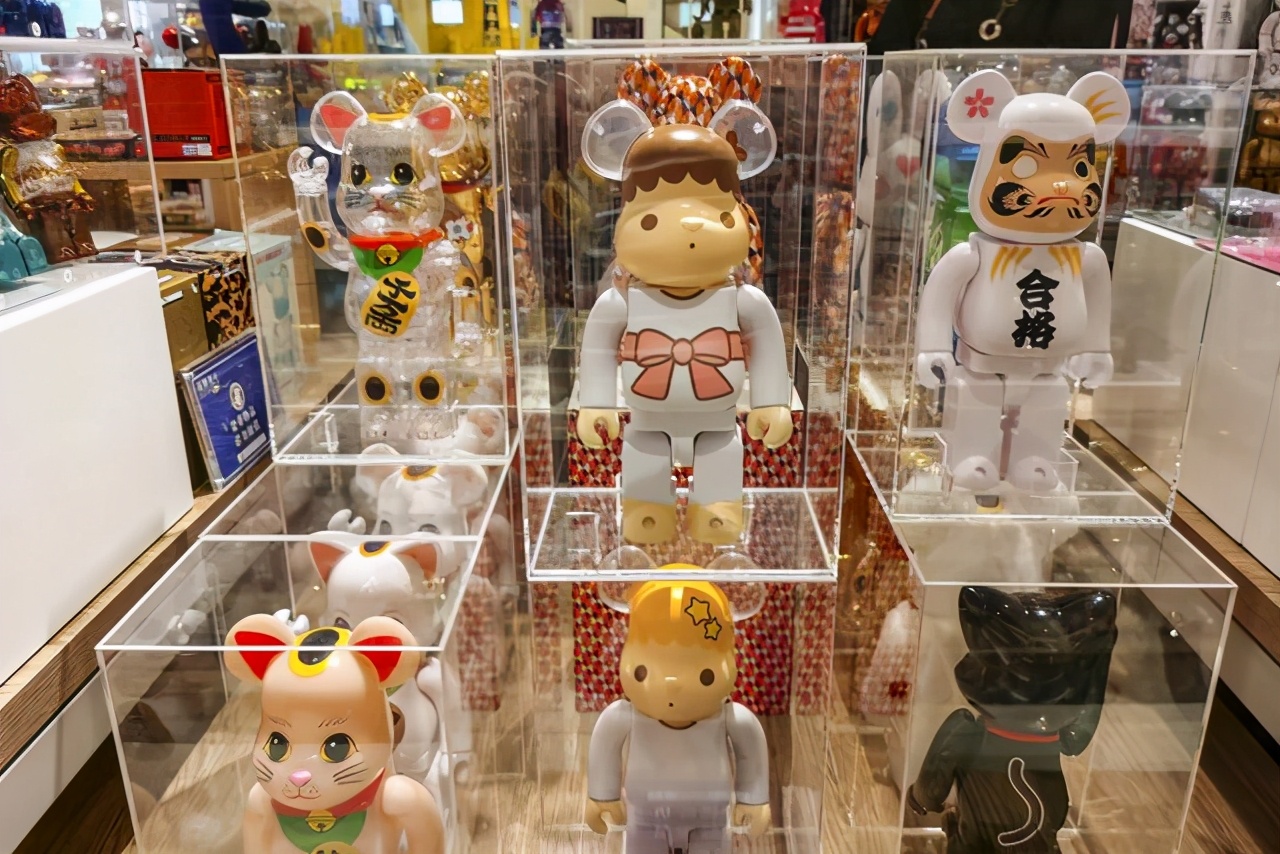 一个玩具熊凭啥炒到上百万,一玩具熊被炒到3万元