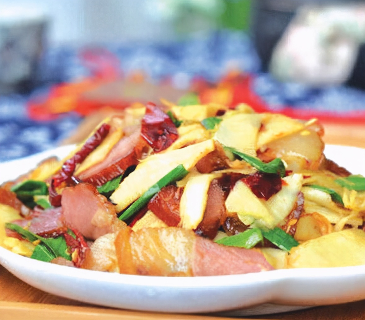 春笋的家常做法春笋焯水后怎么炒,炒春笋时只焯水就错了多加2步