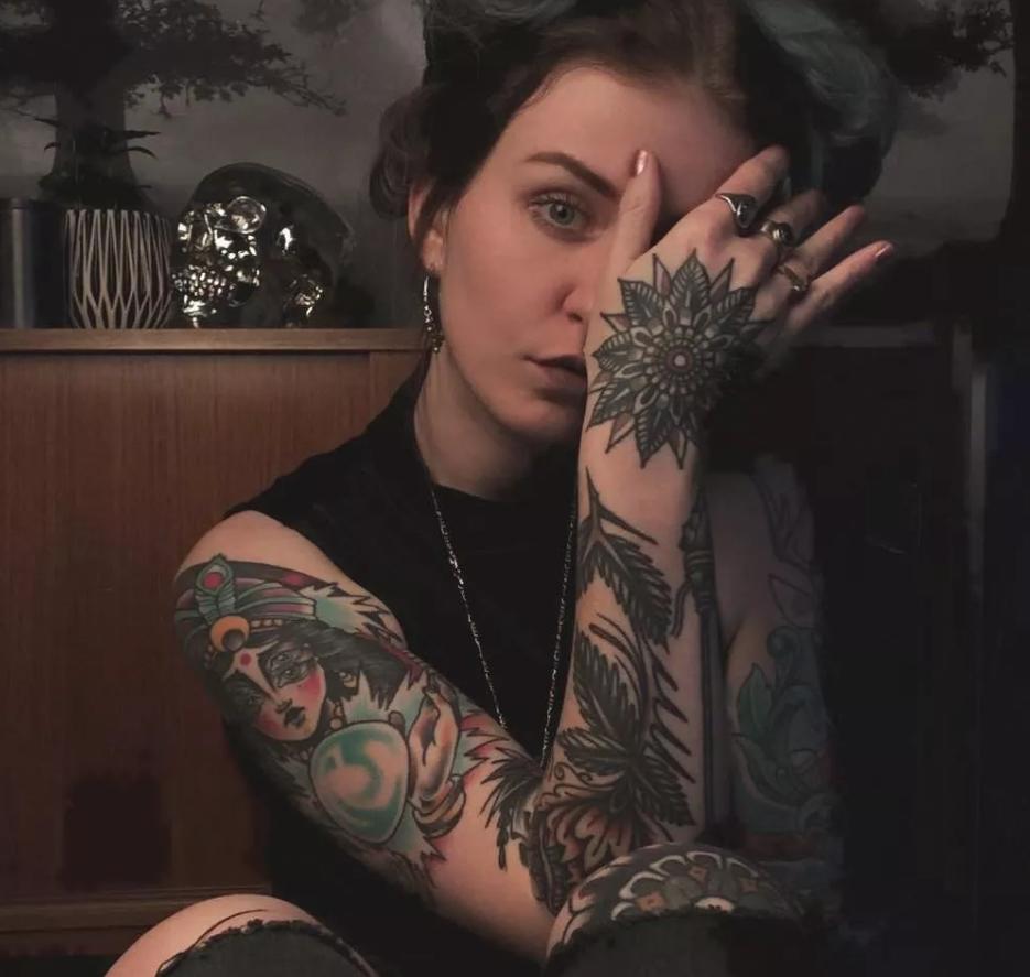 成都女孩纹身,成都纹身女孩有多少