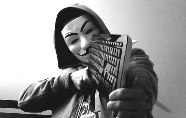 从5大头号黑客的“黑转白”历史，悟出的一套黑客修炼之道