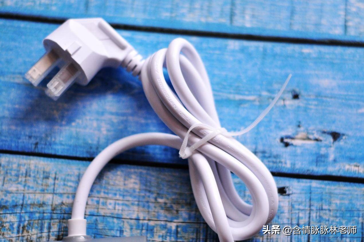 新款国标usb充电插座,5孔插座usb快充