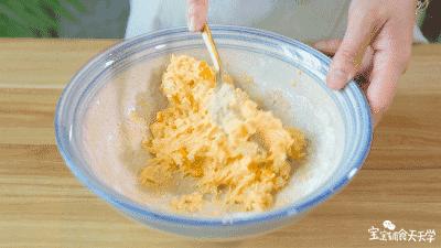 宝宝恶心干呕怎么回事很抗拒,宝宝干呕简单一招搞定