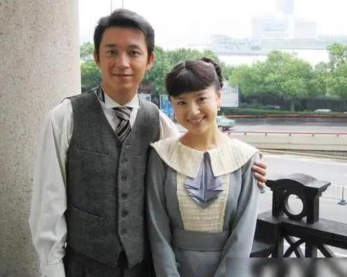 出轨被小三打,潘粤明现在的情史