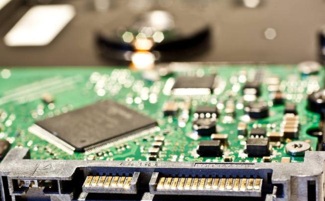 进入pe系统后找不到本地磁盘,进入pe系统不显示固态硬盘