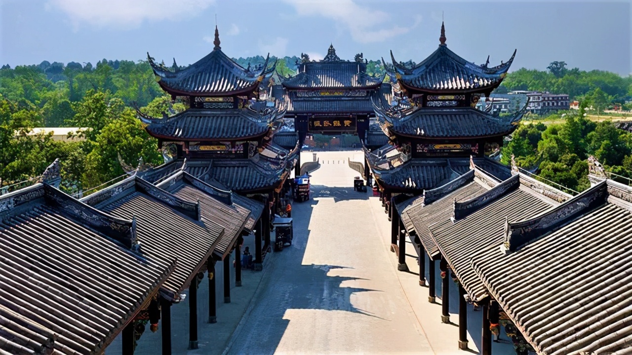 漫步天府之国黄龙溪古镇,成都黄龙溪鹿溪河