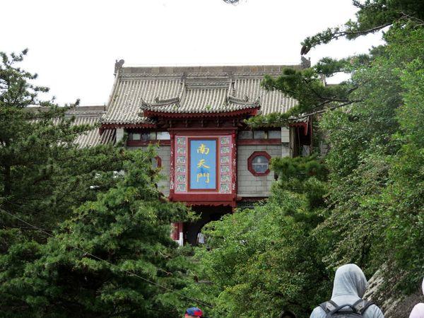 西岳华山五峰风景,华山一日游西安出发路线推荐