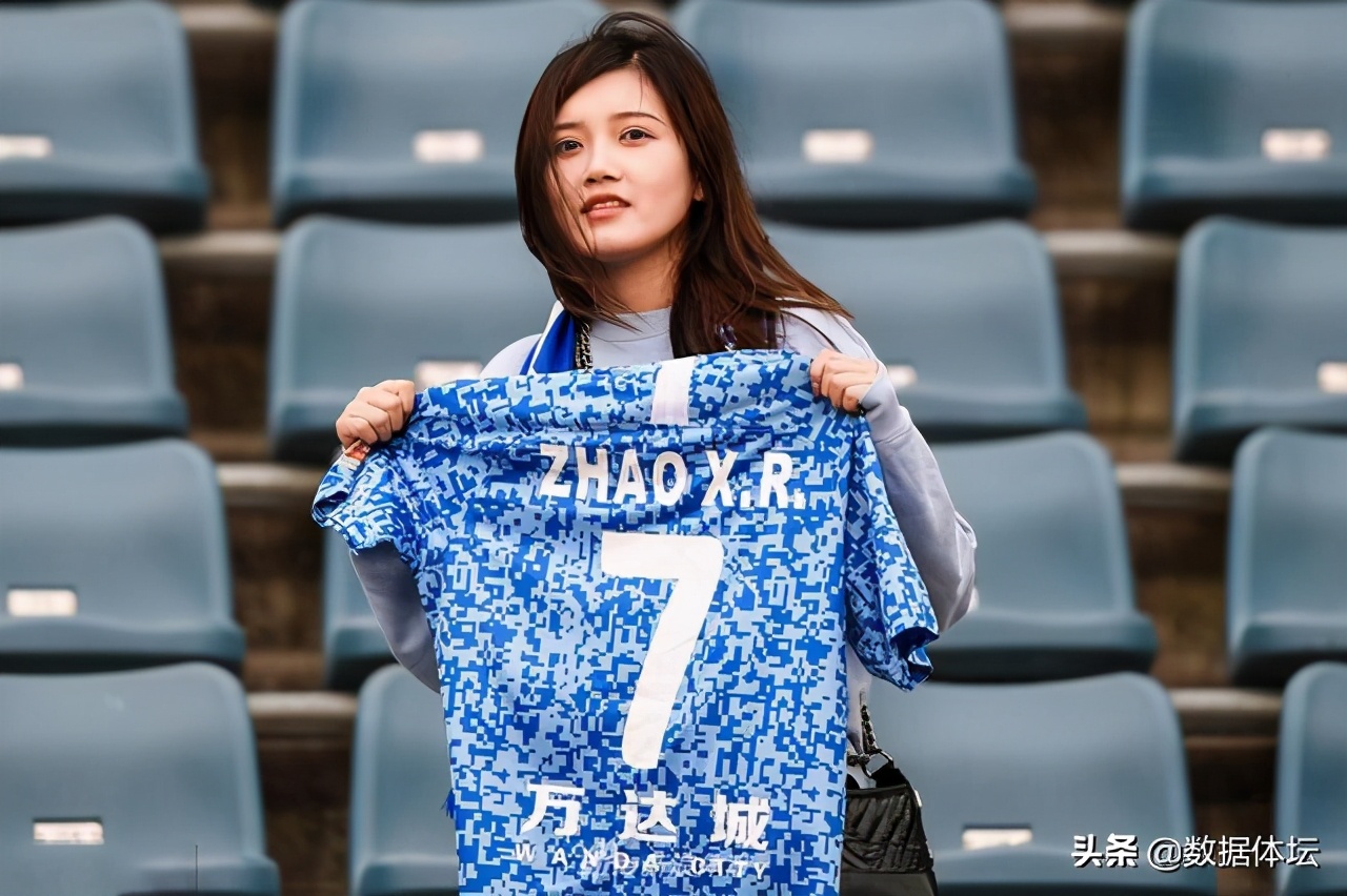 中超哪支球队的女球迷最漂亮,中超女球迷惊艳全场